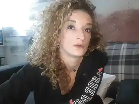 AshleyRain online show from 12/15/25, 05:44