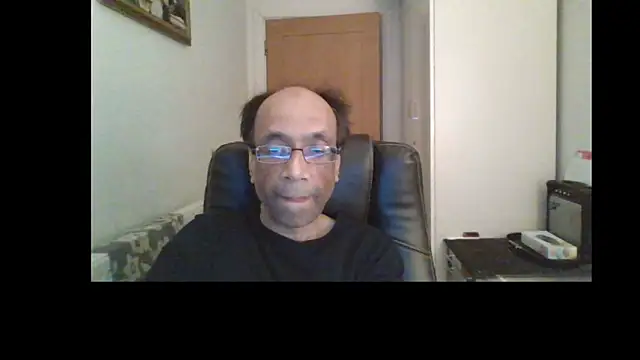 rauncher1 online show from 04/29/26, 10:49