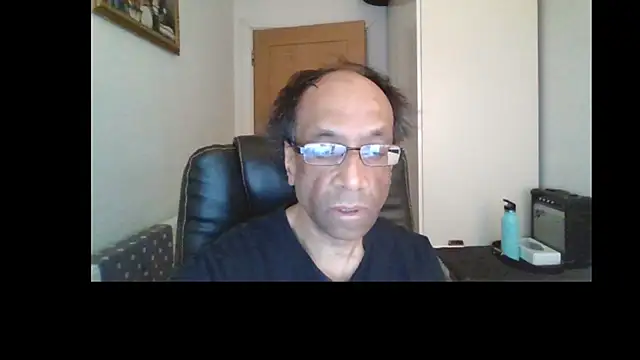 rauncher1 online show from 05/11/26, 08:31