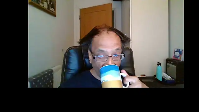 rauncher1 online show from 06/30/26, 08:26