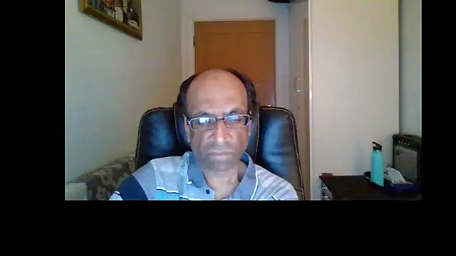 rauncher1 online show from 07/11/26, 10:33