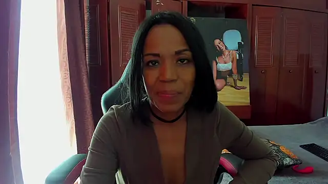 LUISSA  online show from 01/27/25, 06:20