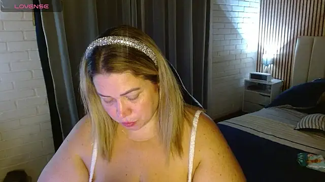 bella savati online show from 02/14/26, 12:40