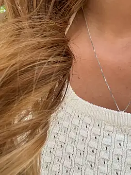 Brittanyrosexx online show from 10/09/25, 08:07