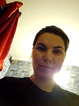 FeliciaKrige online show from 02/06/25, 05:46