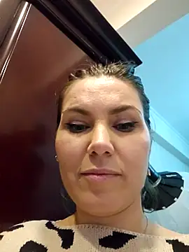 FeliciaKrige online show from 02/17/25, 05:04