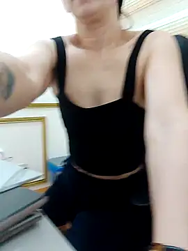 ladyxianne online show from 03/03/25, 05:42