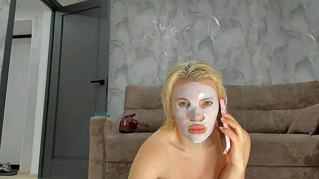 Snapshot of succubus chatting on 06/20/26, 07:11 succubus online show from 06/20/26, 07:11