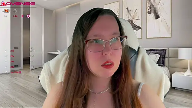 Victoria Romans online show from 09/29/25, 06:02