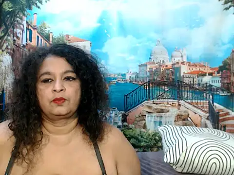 indianstar75 online show from 10/26/25, 05:41