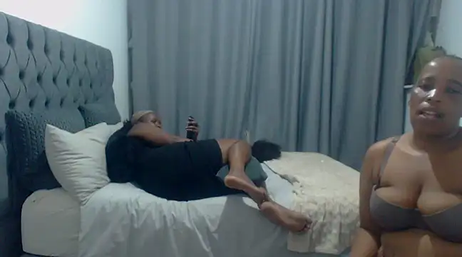 Samantha69x online show from 03/19/25, 06:01