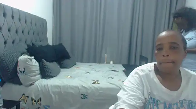 Samantha69x online show from 03/21/25, 11:45