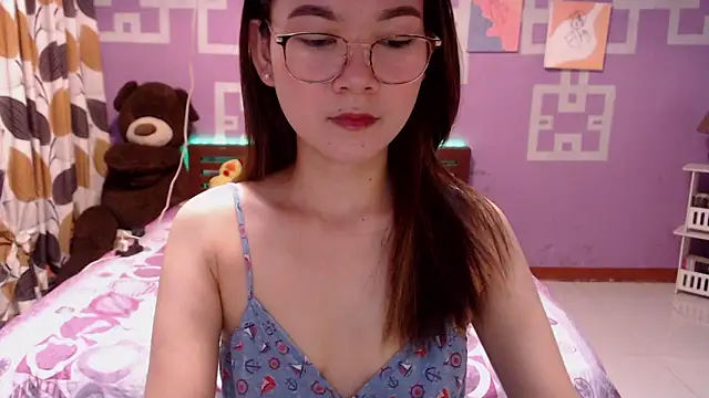 Snapshot of Sweety_Aria chatting on 10/19/25, 08:04 Sweety Aria online show from 10/19/25, 08:04