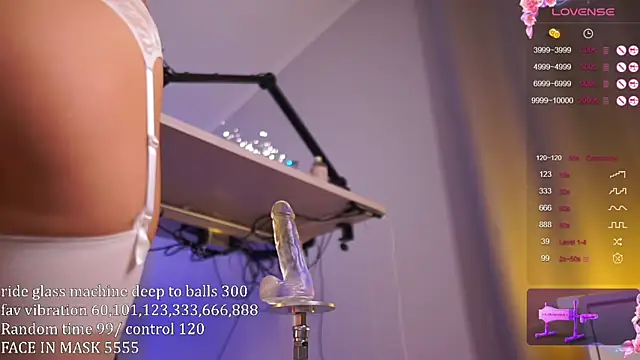 iamsavagegirl7 online show from 02/20/25, 04:46