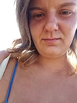 Cutegirlforyou online show from 09/11/25, 07:41