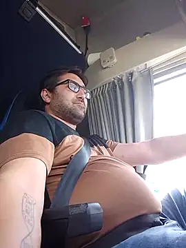 Truker91 online show from 04/25/26, 02:25