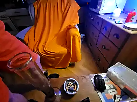 hardcap online show from 09/18/25, 08:11