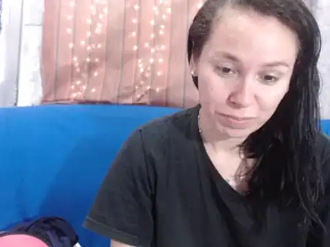 Venusluxodomme online show from 03/26/26, 03:39