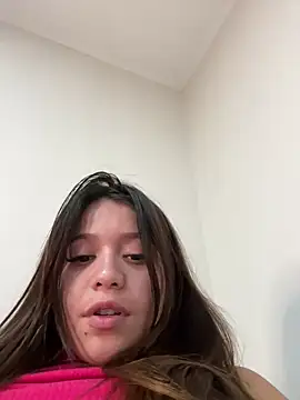 Snapshot of kiarafonseca_ chatting on 02/22/25, 05:23 kiarafonseca online show from 02/22/25, 05:23