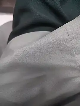 rocksred1 online show from 03/28/26, 09:47