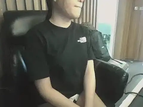 Snapshot of sara_kimoo chatting on 02/27/25, 05:26 sara kimoo online show from 02/27/25, 05:26