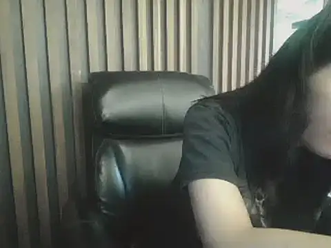 Snapshot of sara_kimoo chatting on 03/02/25, 07:34 sara kimoo online show from 03/02/25, 07:34