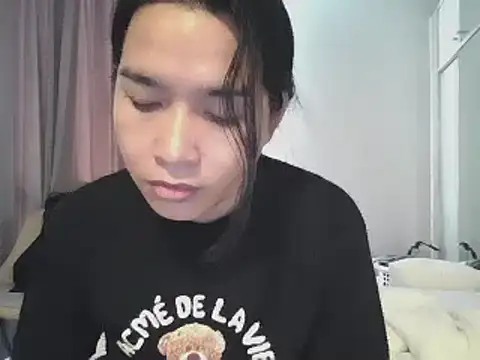 Snapshot of sara_kimoo chatting on 03/22/25, 01:22 sara kimoo online show from 03/22/25, 01:22