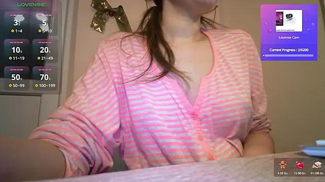Snapshot of Mary2660 chatting on 01/18/26, 06:34 Mary2660 online show from 01/18/26, 06:34