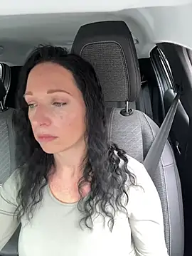 Viola Beck online show from 03/12/25, 10:37