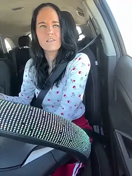 lolabunny9 online show from 12/14/24, 06:20