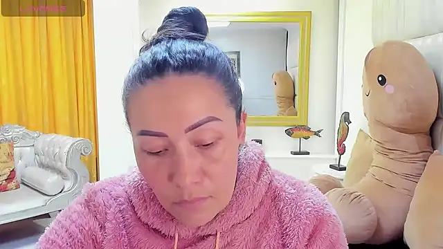 gaby trent online show from 01/30/25, 04:24