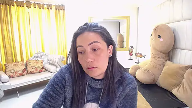 gaby trent online show from 02/10/25, 01:55