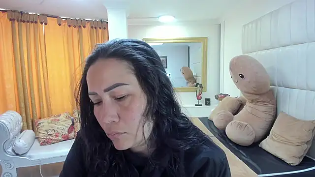 gaby trent online show from 09/20/25, 02:51