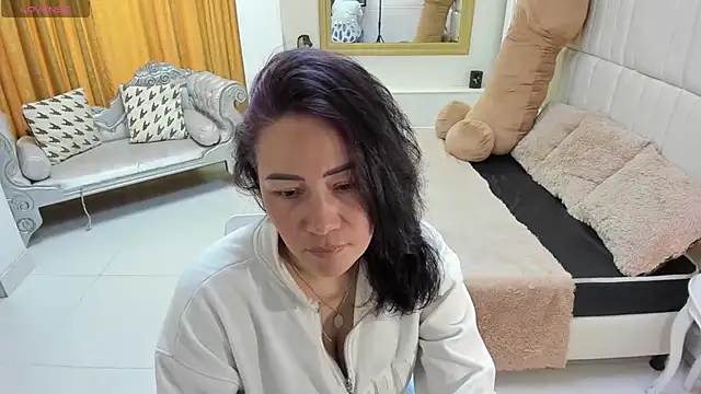 gaby trent online show from 04/08/26, 03:56