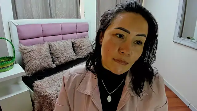 gaby trent online show from 05/26/26, 04:47