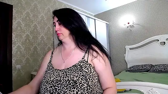 Evelyn Shy online show from 05/29/26, 08:45