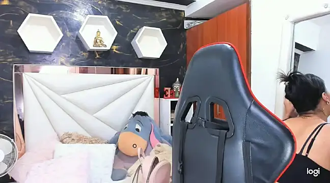 Snapshot of ximena_slut_21 chatting on 12/16/24, 02:04 ximena slut 21 online show from 12/16/24, 02:04