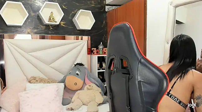 Snapshot of ximena_slut_21 chatting on 12/19/24, 12:34 ximena slut 21 online show from 12/19/24, 12:34