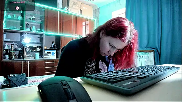 pa1e pr1ncess online show from 02/08/25, 12:17