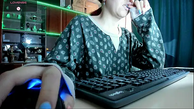 pa1e pr1ncess online show from 02/15/25, 11:50