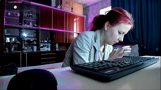 pa1e pr1ncess online show from 03/05/25, 11:38