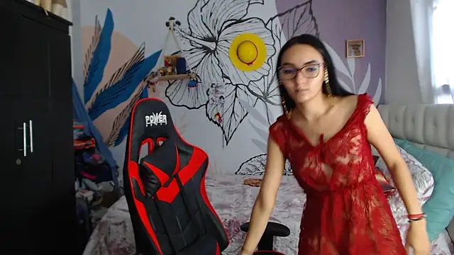 LinzyBaner online show from 01/04/25, 09:20