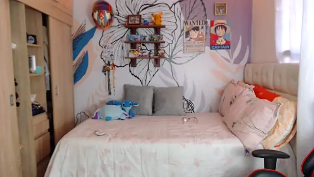 LinzyBaner online show from 03/03/26, 09:31