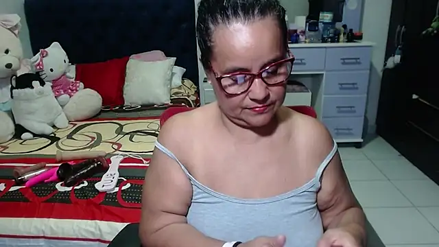 pervert mommy  online show from 11/18/25, 09:58