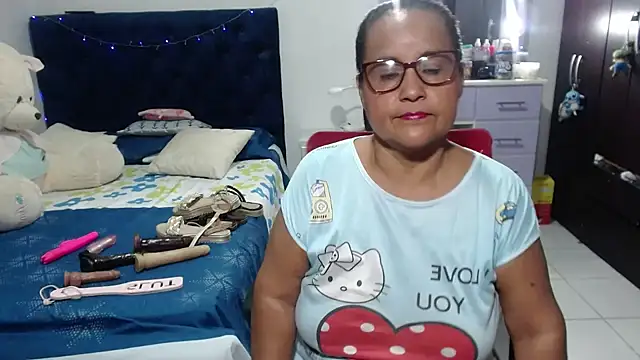 pervert mommy  online show from 03/06/26, 09:28