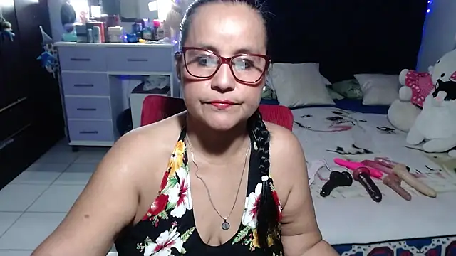 pervert mommy  online show from 06/30/26, 09:43