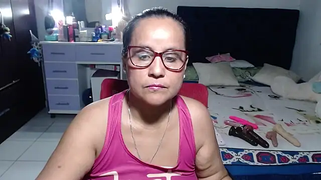 pervert mommy  online show from 07/01/26, 11:12
