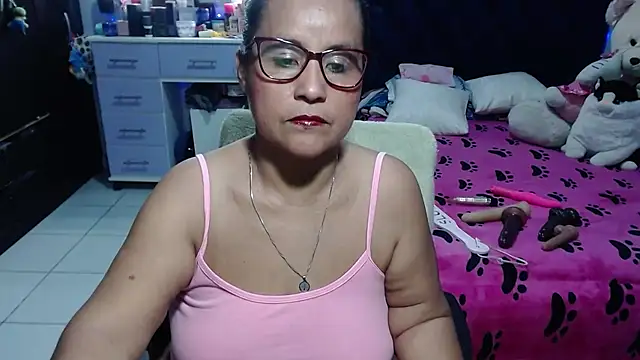 pervert mommy  online show from 07/09/26, 09:24