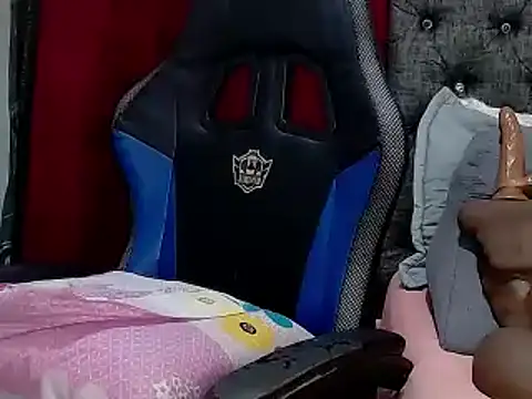 Snapshot of sara_greyx chatting on 02/20/25, 06:24 sara greyx online show from 02/20/25, 06:24