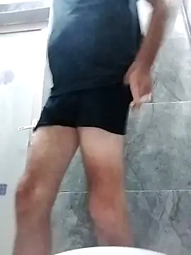 Bigutt73 online show from 02/12/25, 07:55